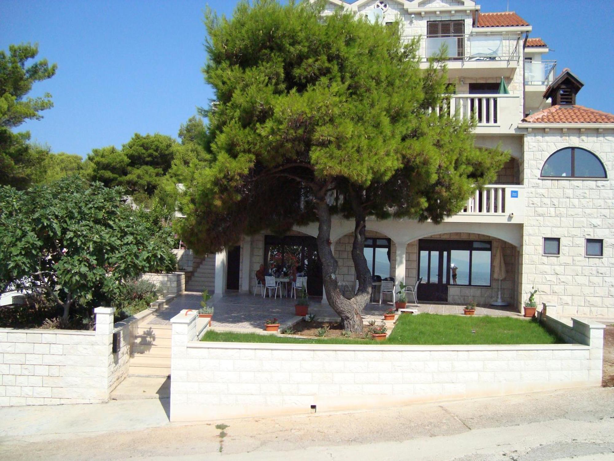 Villa Adagio Apartments Sumartin Bagian luar foto