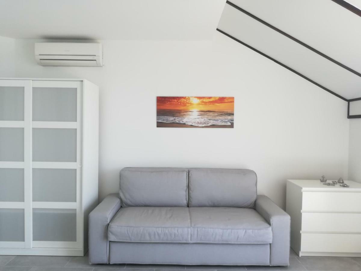 Villa Adagio Apartments Sumartin Bagian luar foto
